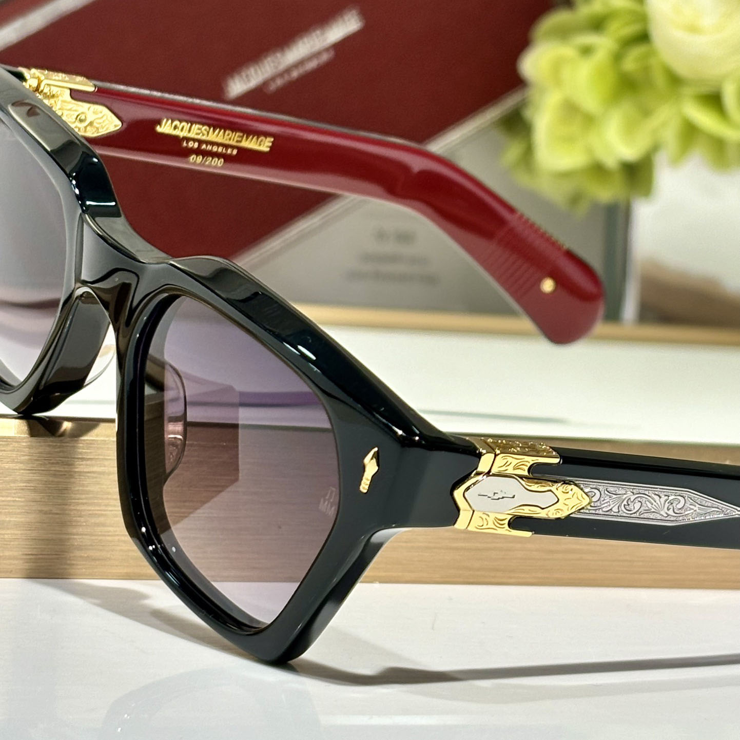 Jacquemus STERETT Sunglasses - PerfectKickZ