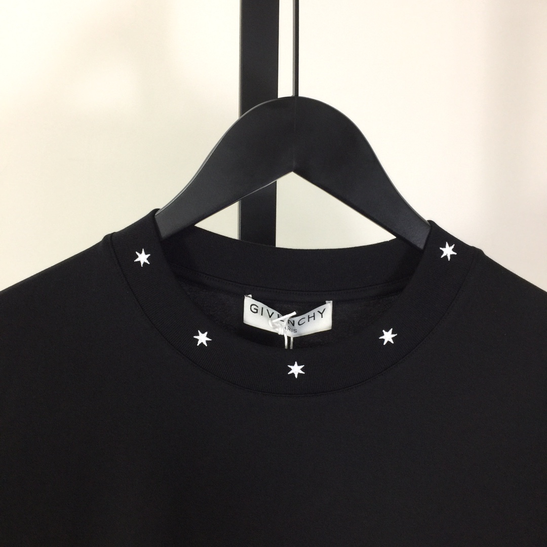 Givenchy T-shirt In Cotton - PerfectKickZ