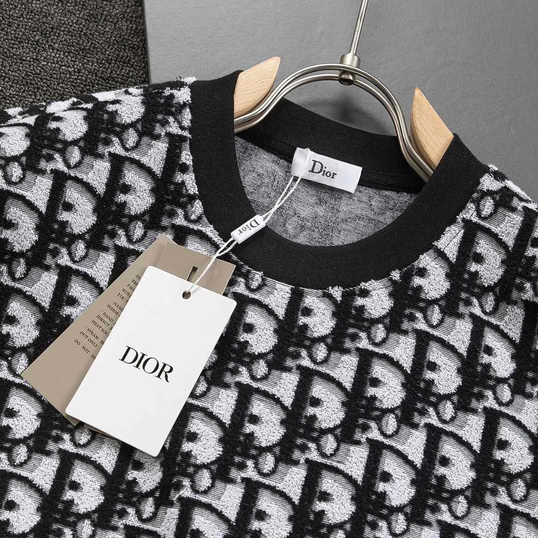 Dior Oblique T-Shirt, Relaxed Fit  - PerfectKickZ