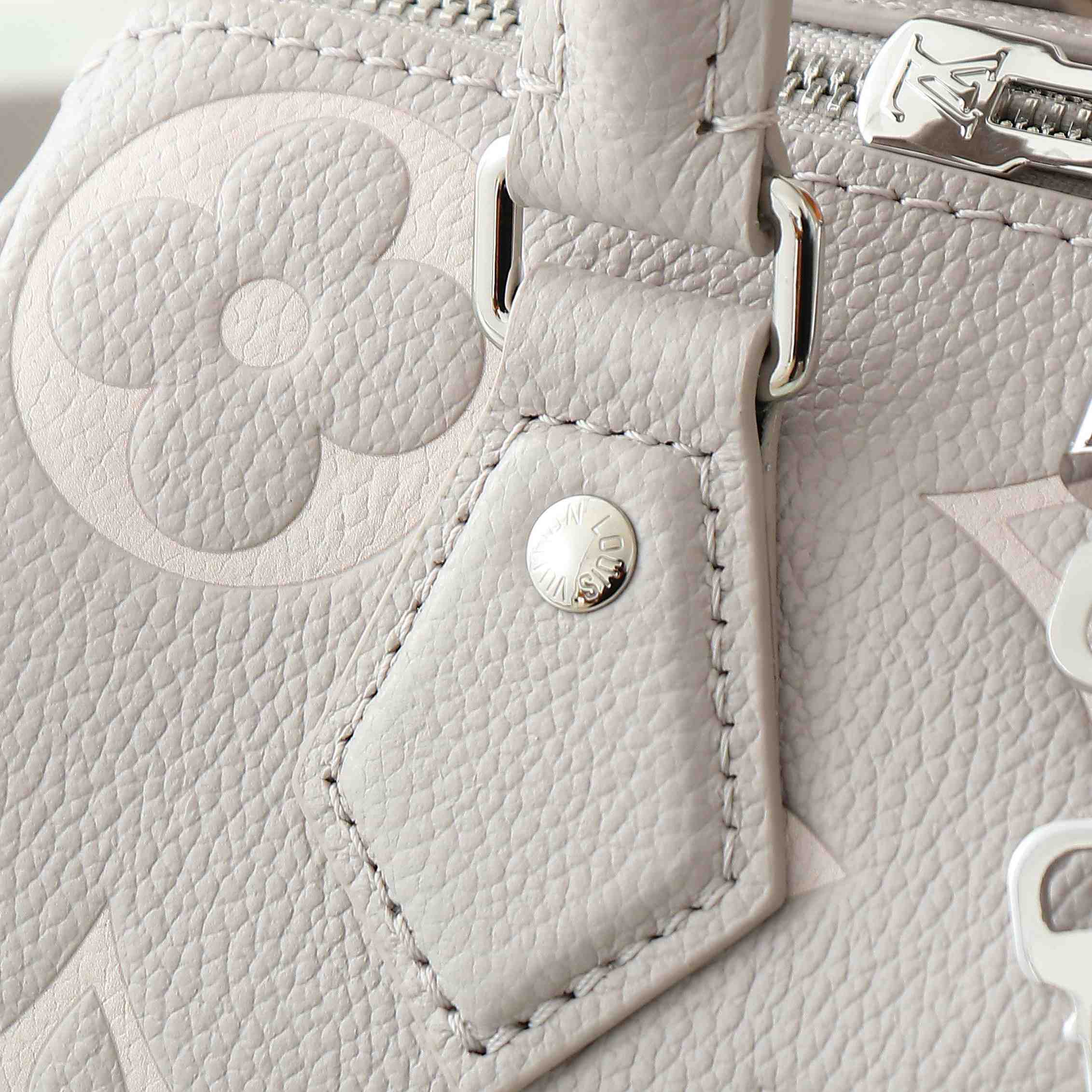 Louis Vuitton Speedy Bandoulière 20   M14207 - PerfectKickZ