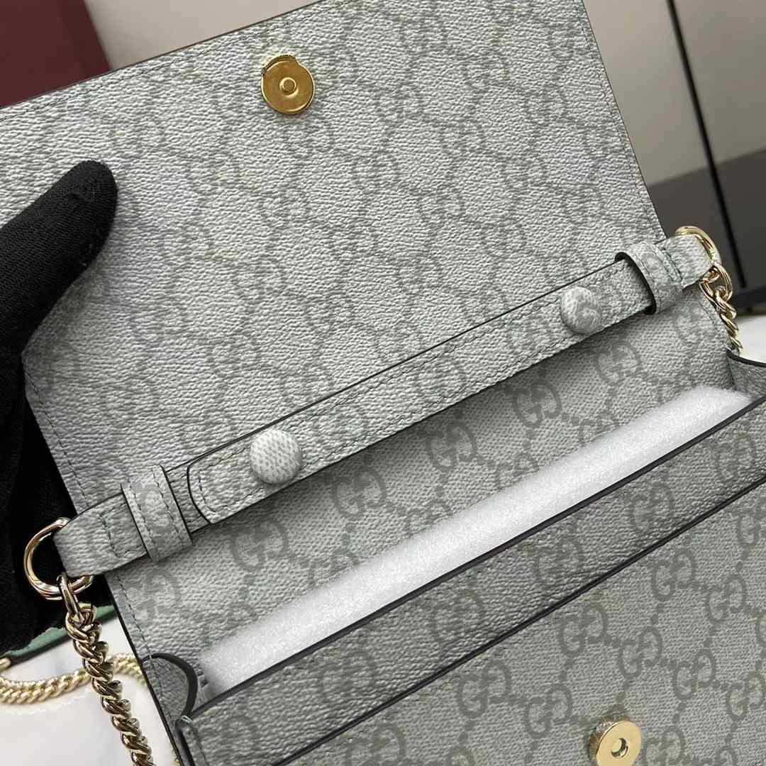 Gucci GG Emblem Wallet On Chain - PerfectKickZ