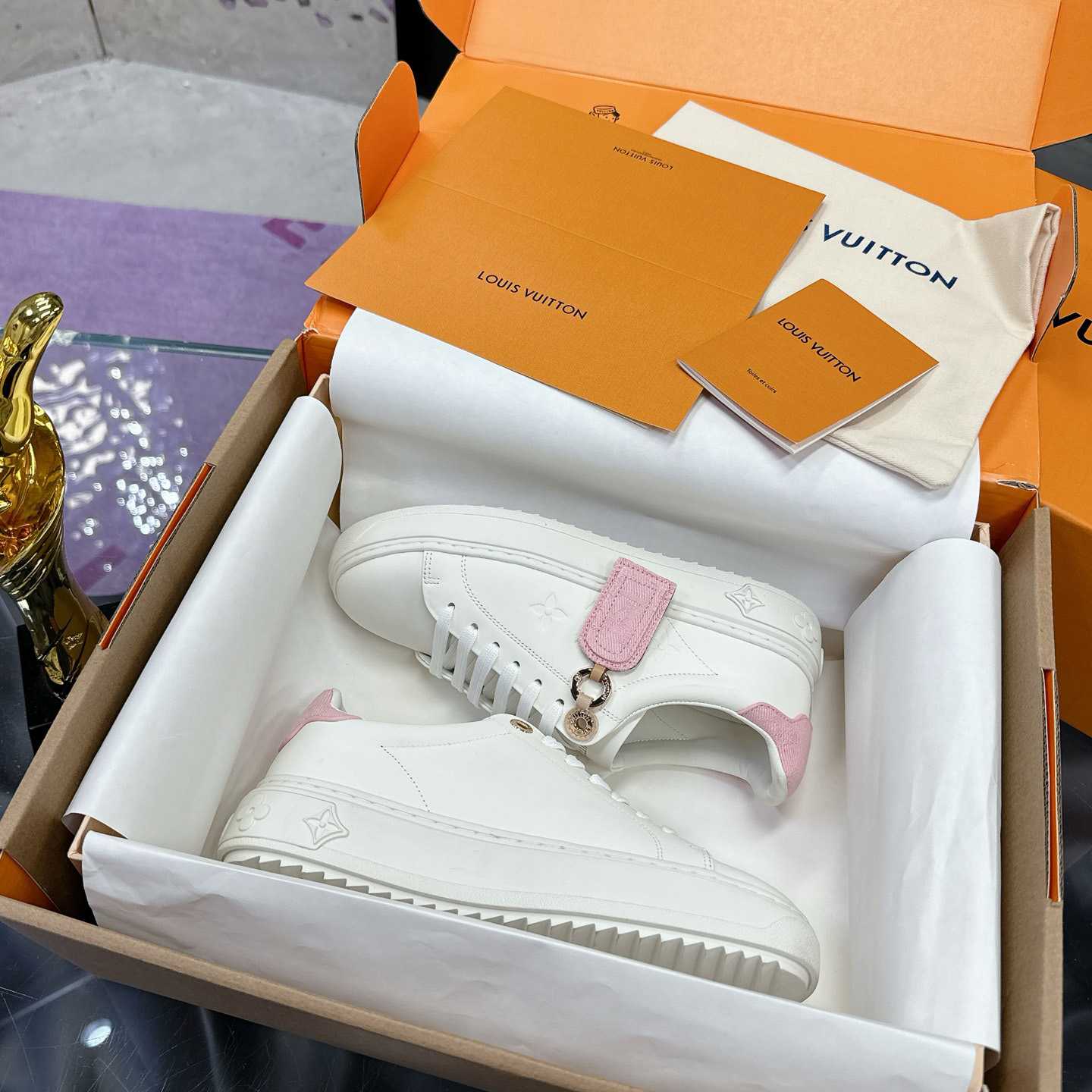 Louis Vuitton Time Out Sneaker  1AGUXU - PerfectKickZ
