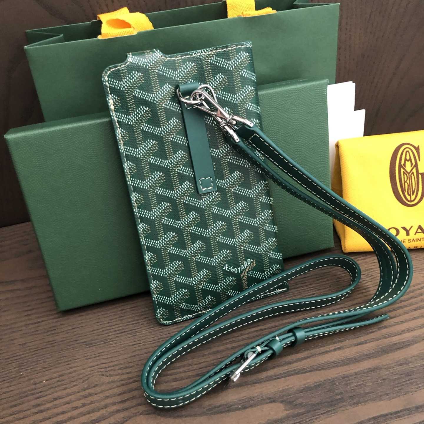 Goyard Montmartre GM Case - PerfectKickZ