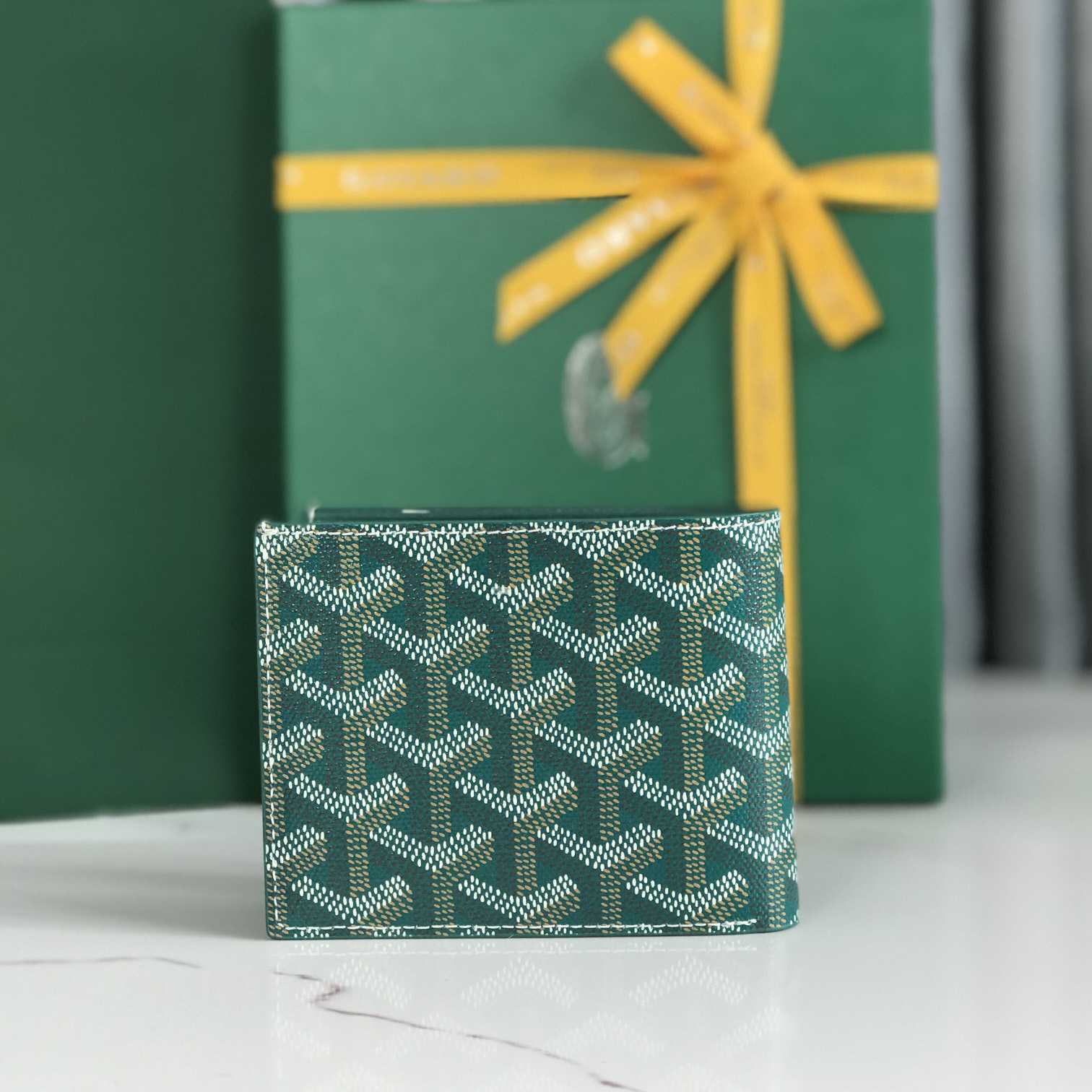 Goyard Short 8 Card Slots Billfold Wallet Green - PerfectKickZ