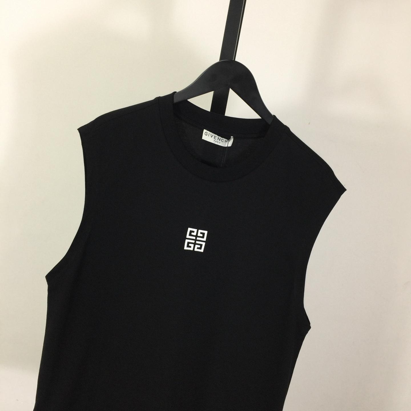 Givenchy Logo Top - PerfectKickZ