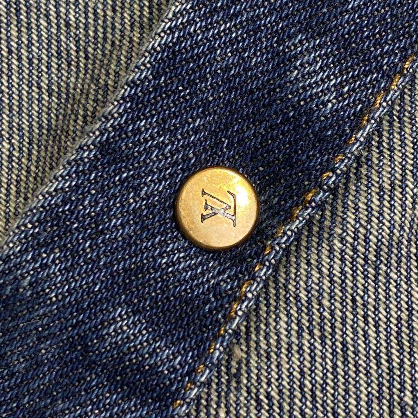 Louis Vuitton Sunfaded Effect Denim Long-Sleeved Shirt   1AHCI4 - PerfectKickZ