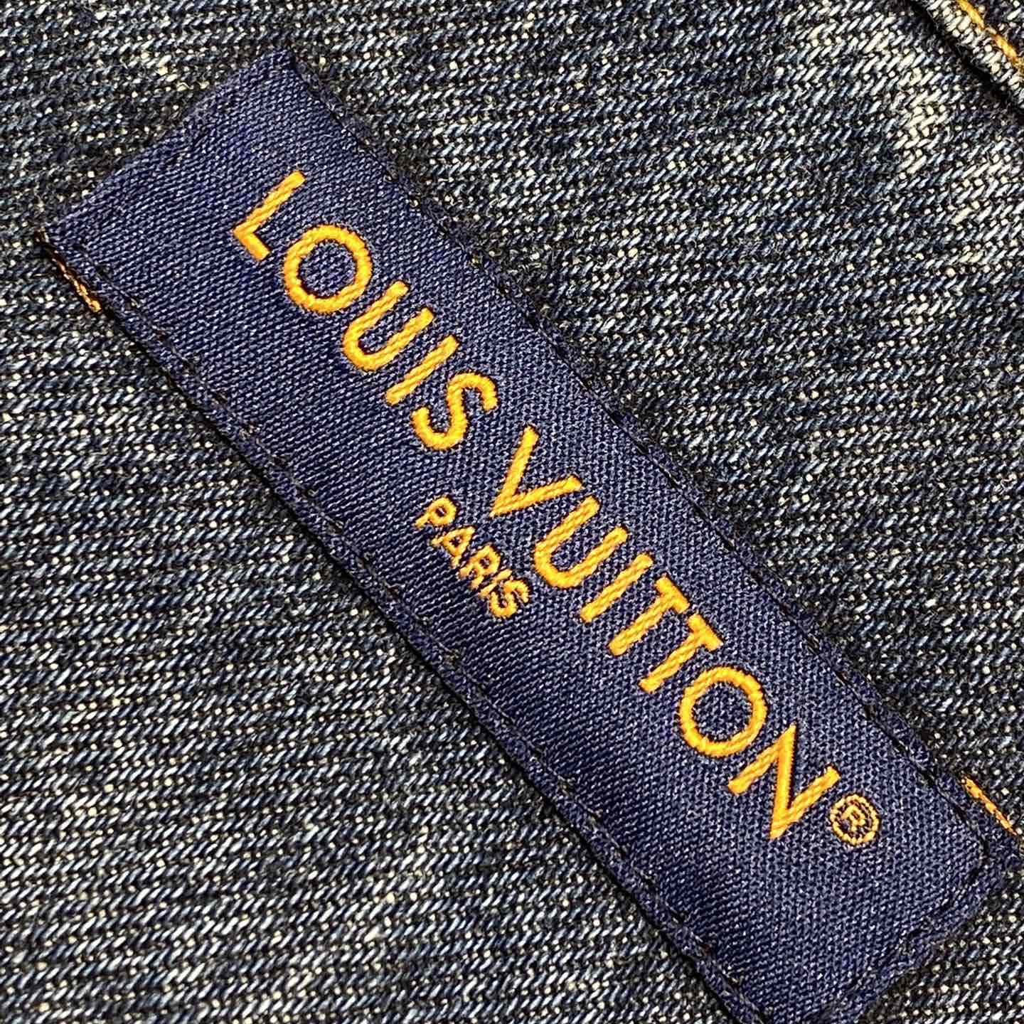 Louis Vuitton Sunfaded Effect Denim Long-Sleeved Shirt   1AHCI4 - PerfectKickZ