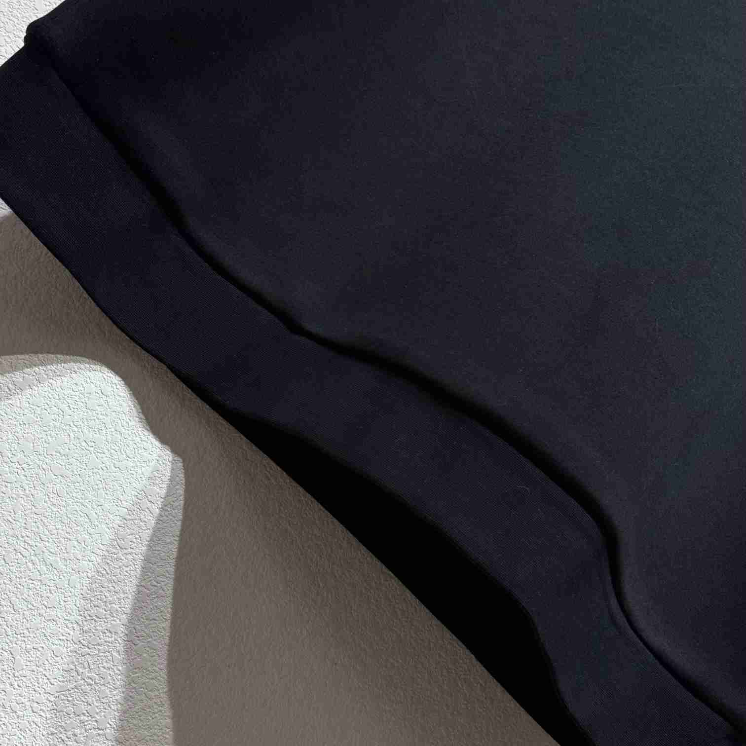 Louis Vuitton LV Embellished Jersey T-Shirt  1AGTT1 - PerfectKickZ