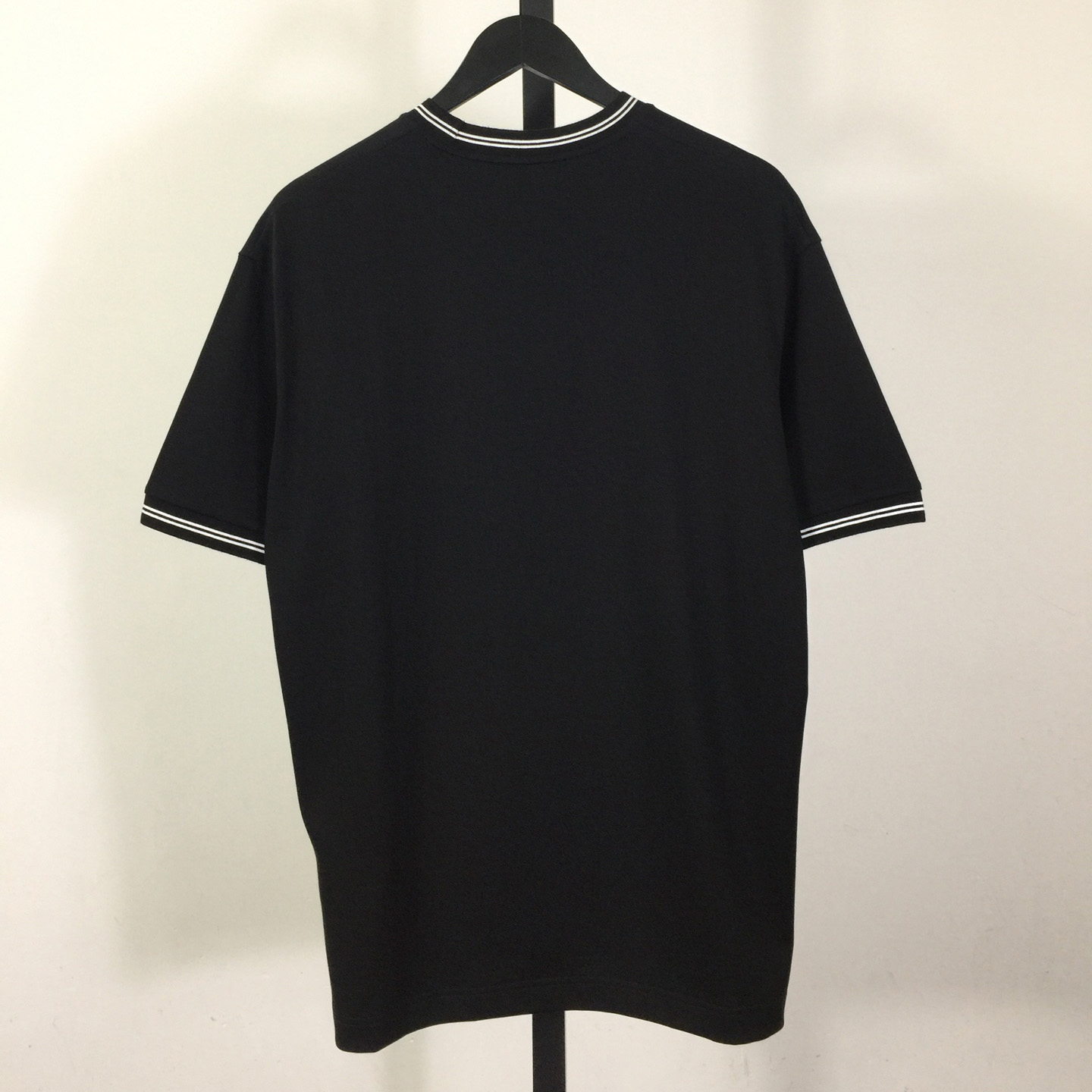 Prada T-shirt With Nylon Pocket And Letter Print - 