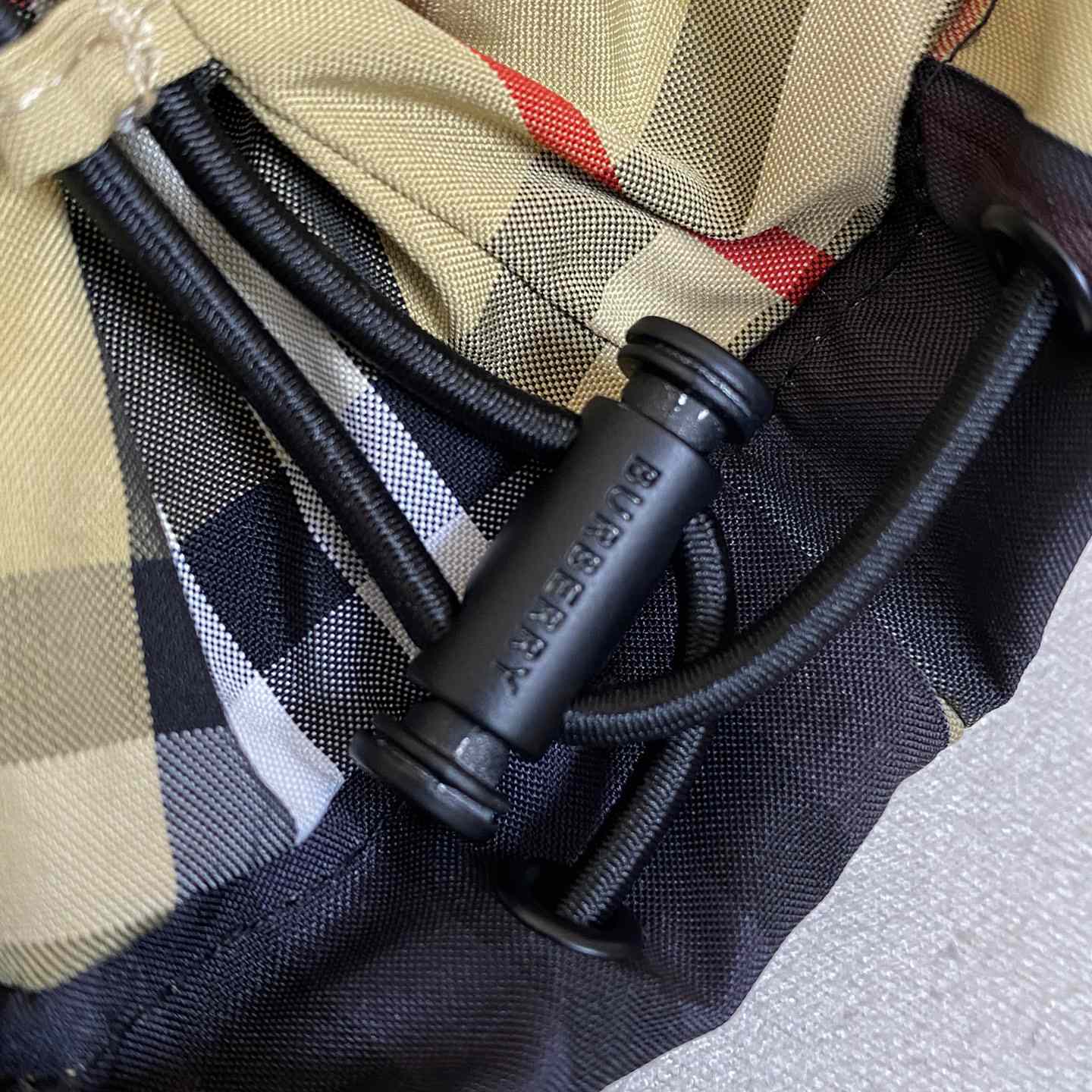 Burberry Sliced Check Hooded Jacket - PerfectKickZ