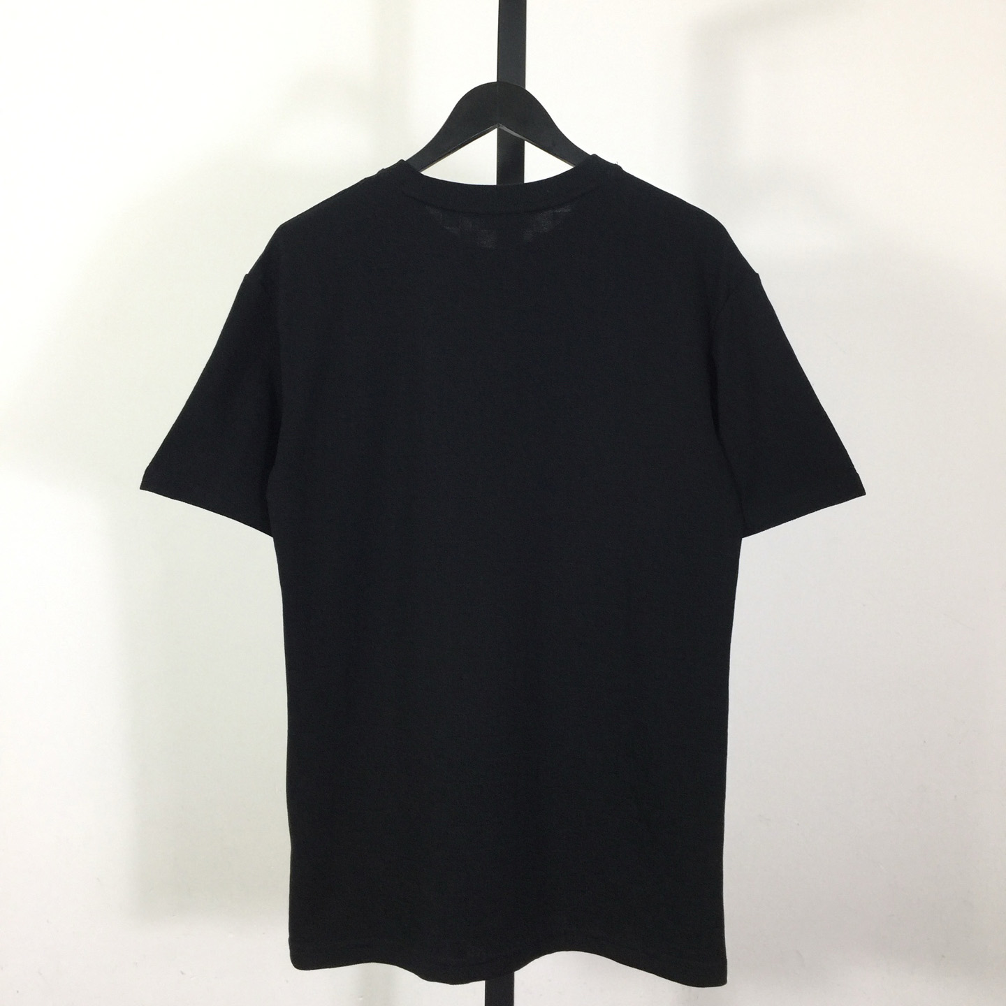 Louis Vuitton Embellished Damier Pique T-Shirt   1AHW20 - PerfectKickZ