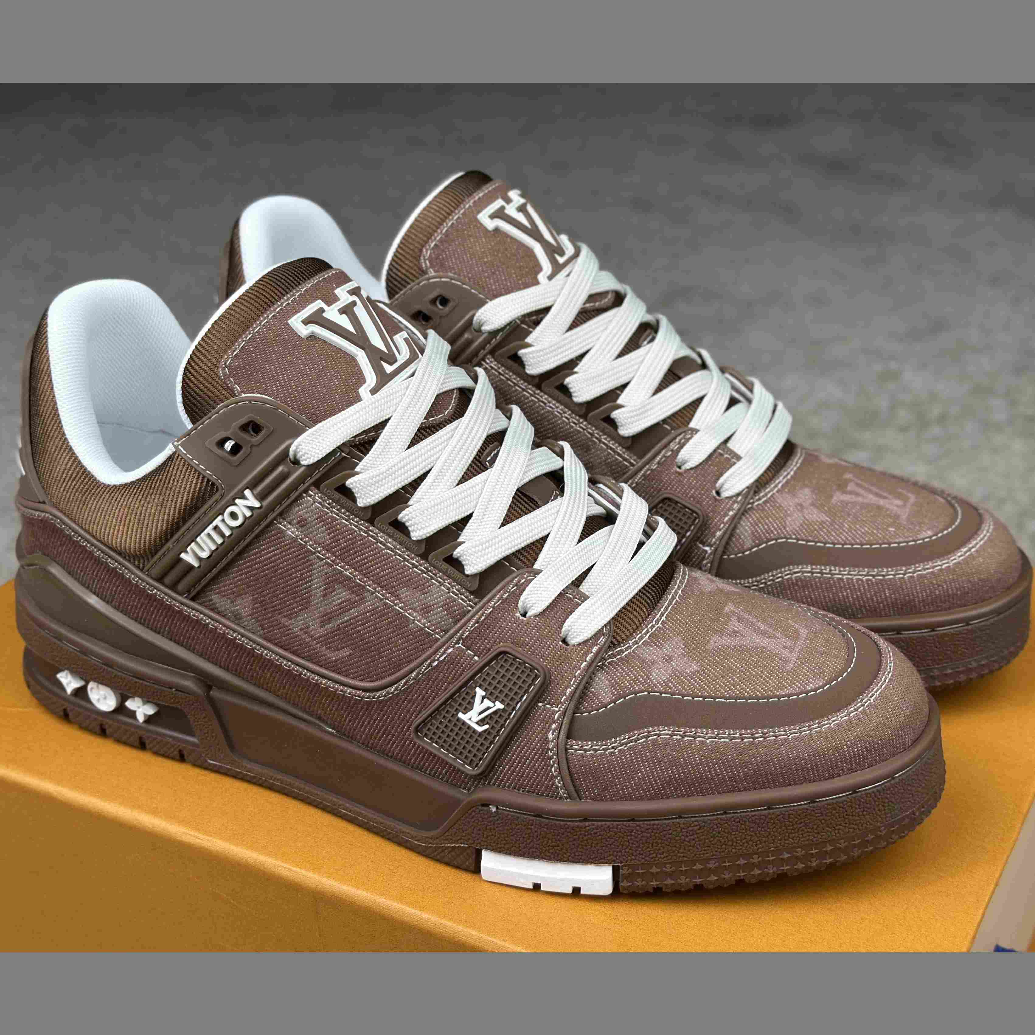 Louis Vuitton LV Trainer Sneaker   1AHT23 - PerfectKickZ