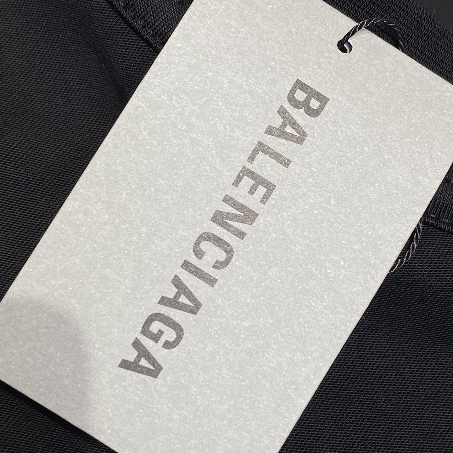 Balenciaga Political T-shirt - PerfectKickZ