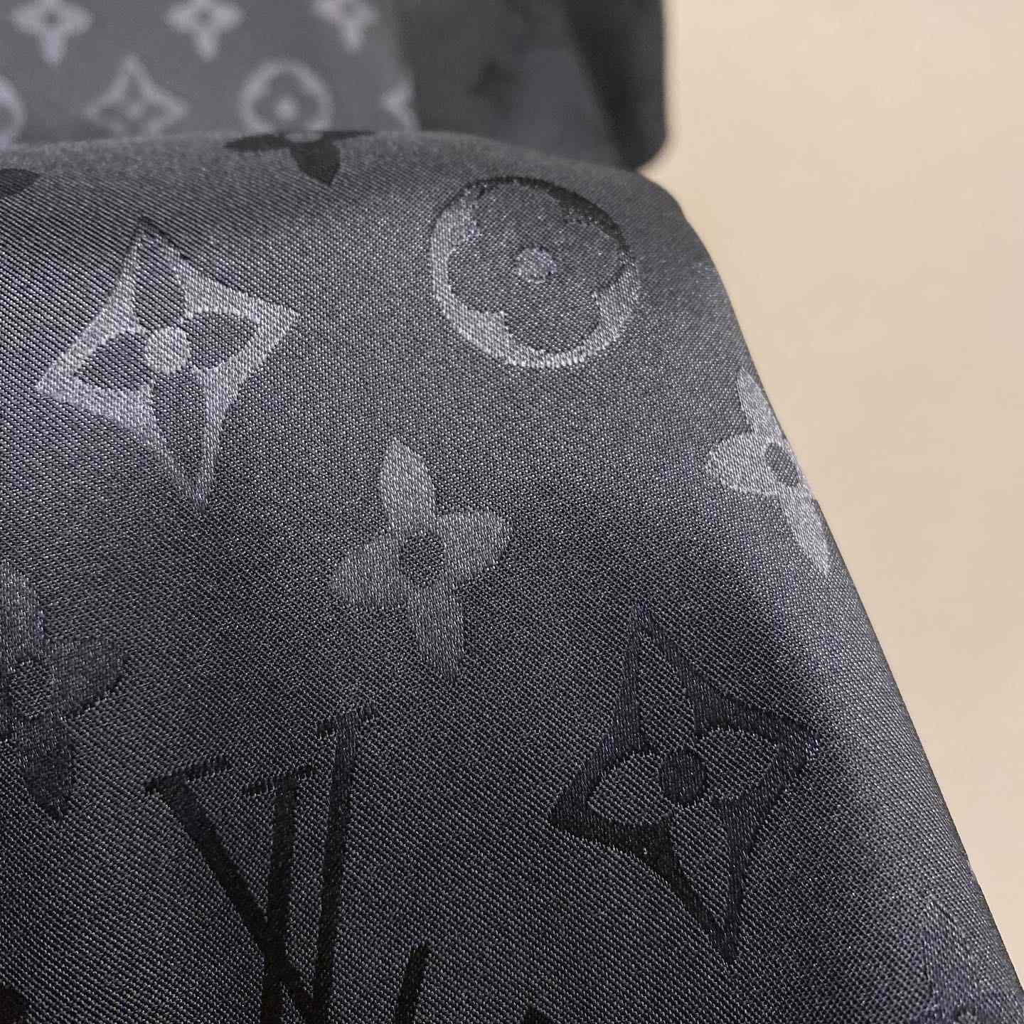 Louis Vuitton Monogram Moire Jacquard Short-Sleeved Silk Shirt   1AGTP7 - PerfectKickZ