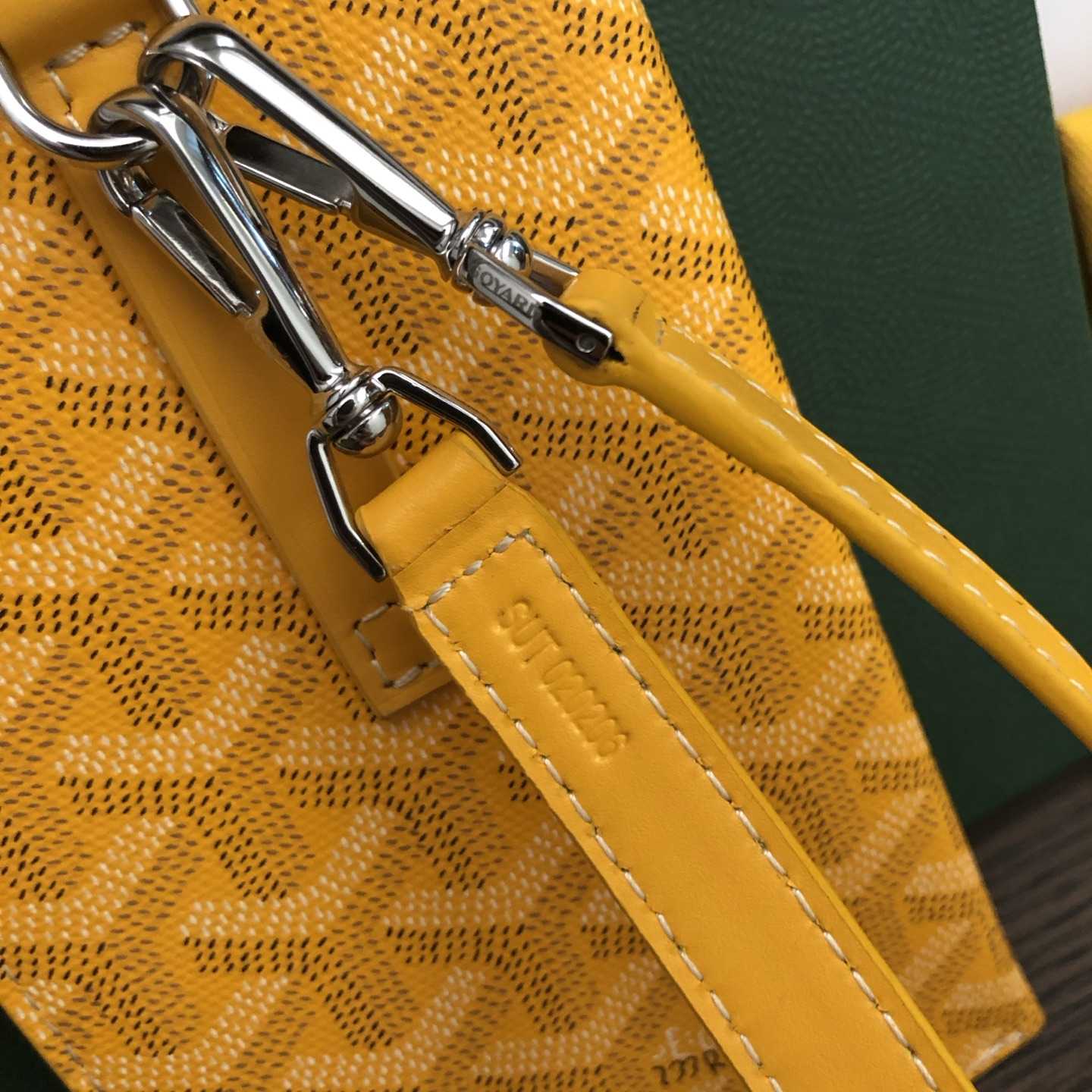 Goyard Montmartre GM Case - PerfectKickZ