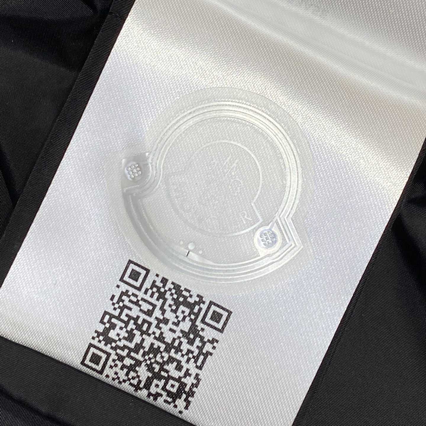 Moncler Moretan Hooded Gilet  - PerfectKickZ