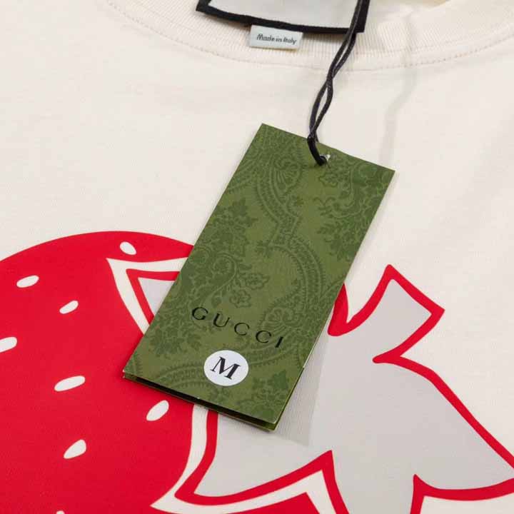 Gucci Strawberry Gucci' Cotton T-shirt - PerfectKickZ