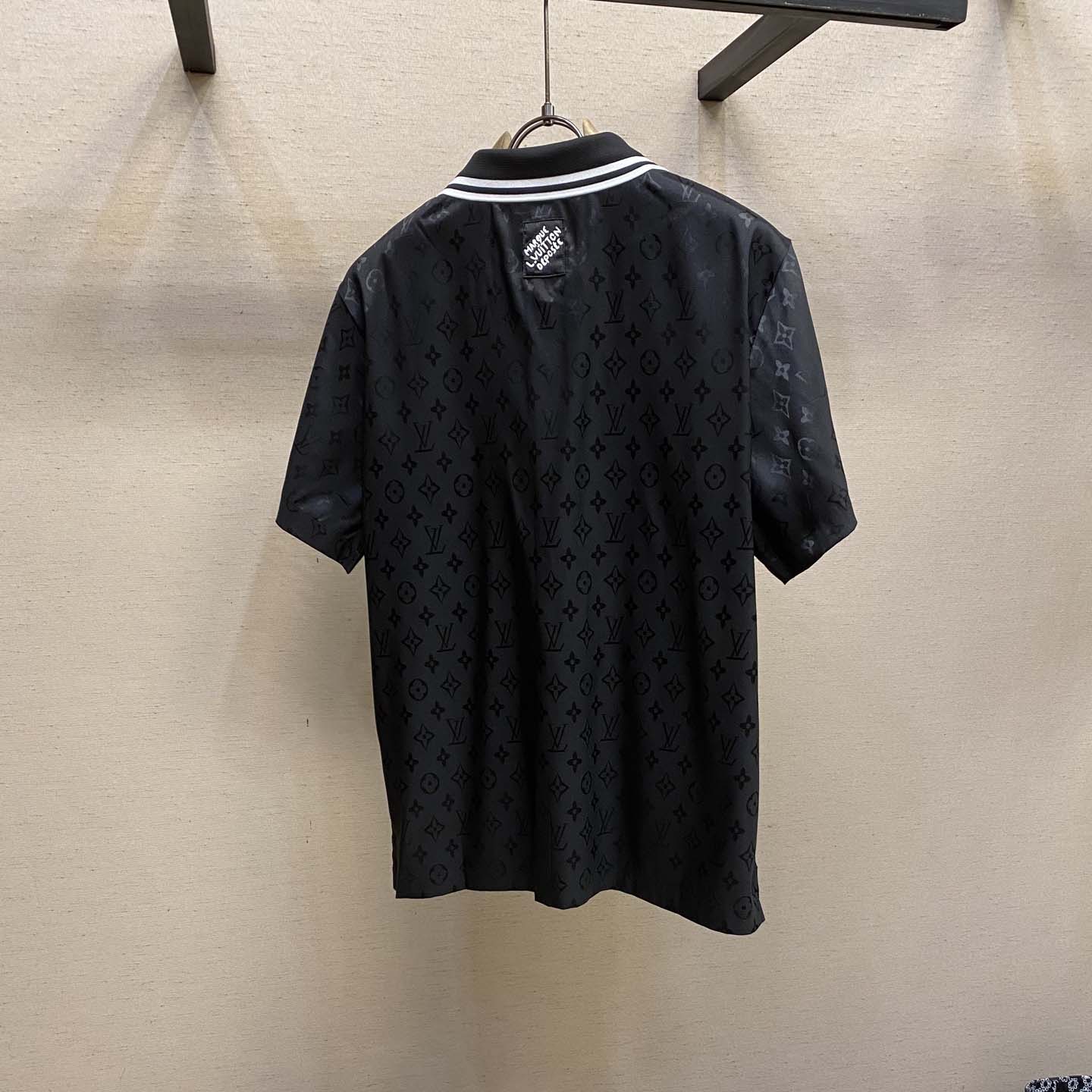 Louis Vuitton Monogram Moire Jacquard Short-Sleeved Silk Shirt   1AGTP1 - PerfectKickZ