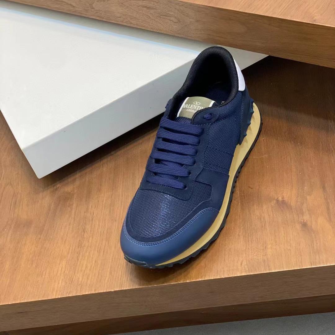 Valent Garavani Rockrunner Sneaker  - PerfectKickZ