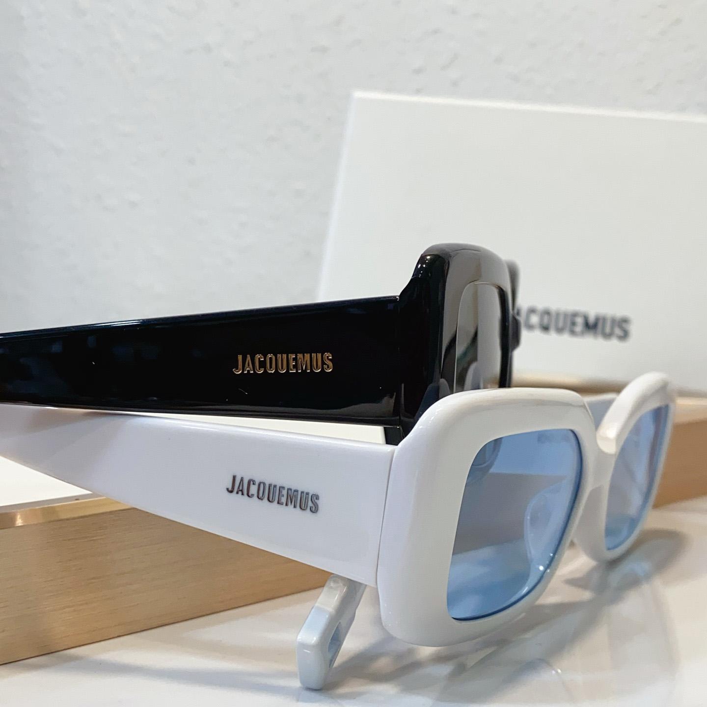 Jacquemus ROND CARRE Sunglasses - PerfectKickZ