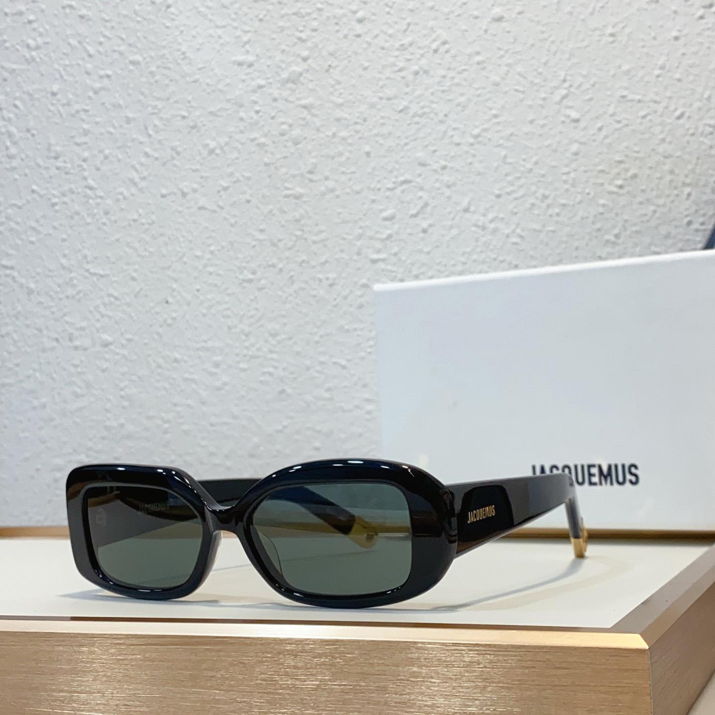 Jacquemus ROND CARRE Sunglasses - PerfectKickZ