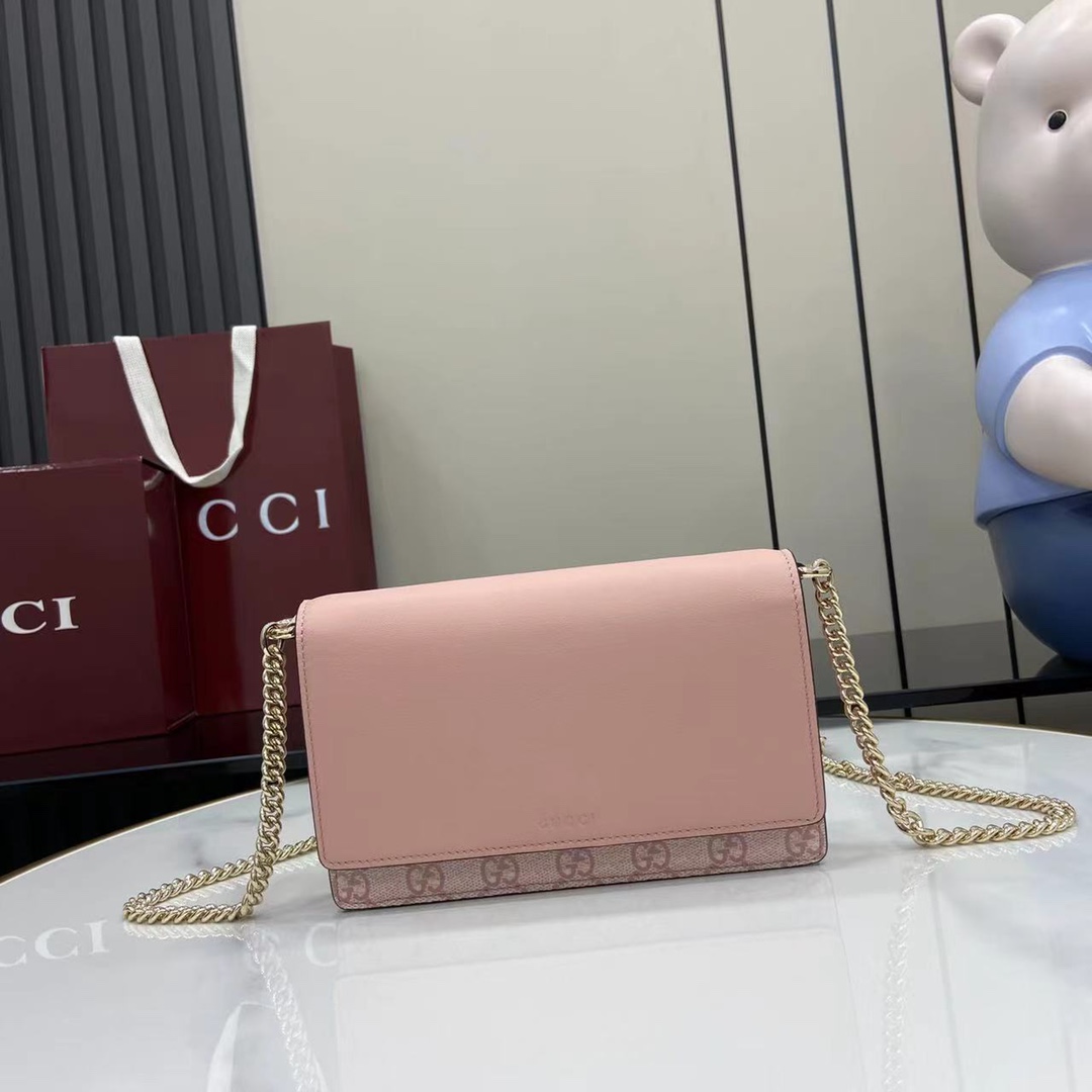 Gucci GG Emblem Wallet On Chain - PerfectKickZ