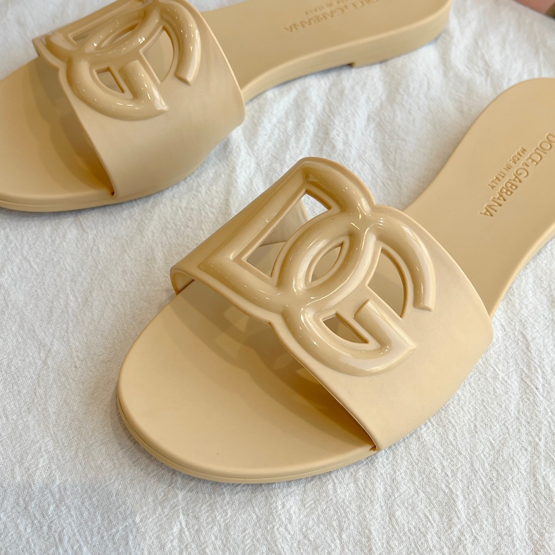 Dolce & Gabbana Women's Sandals - PerfectKickZ