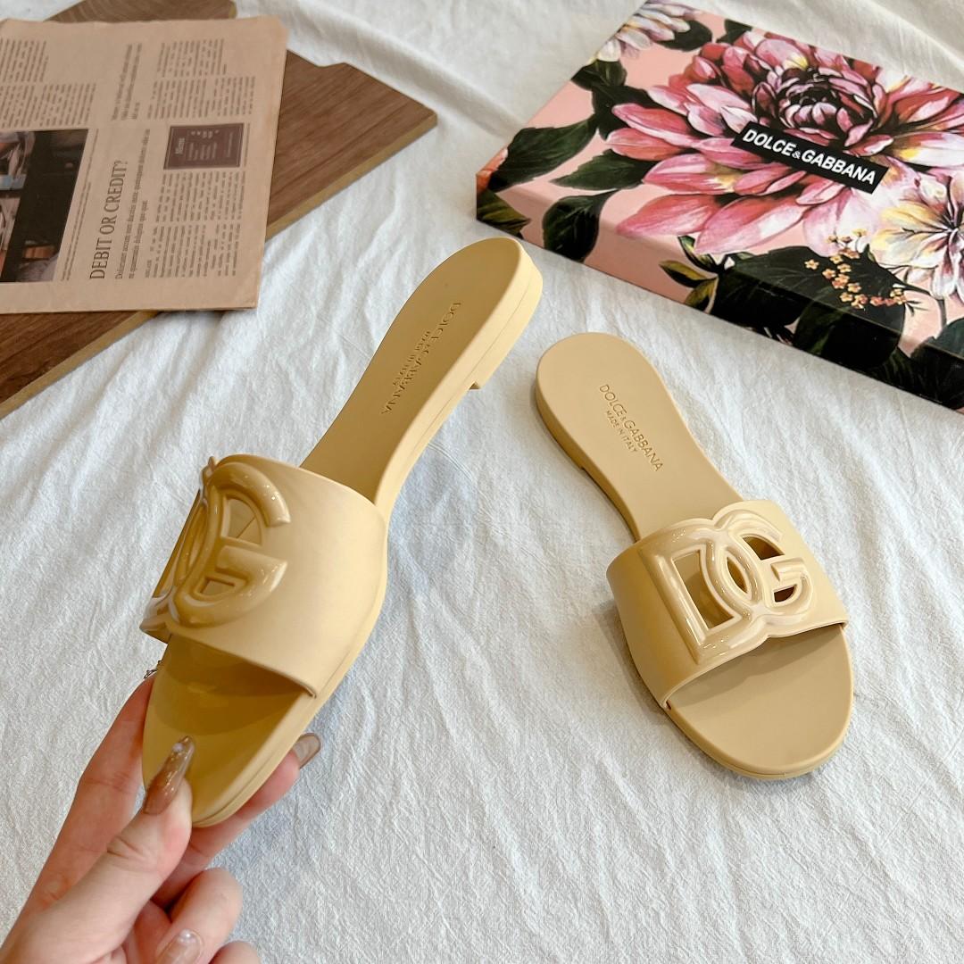 Dolce & Gabbana Women's Sandals - PerfectKickZ