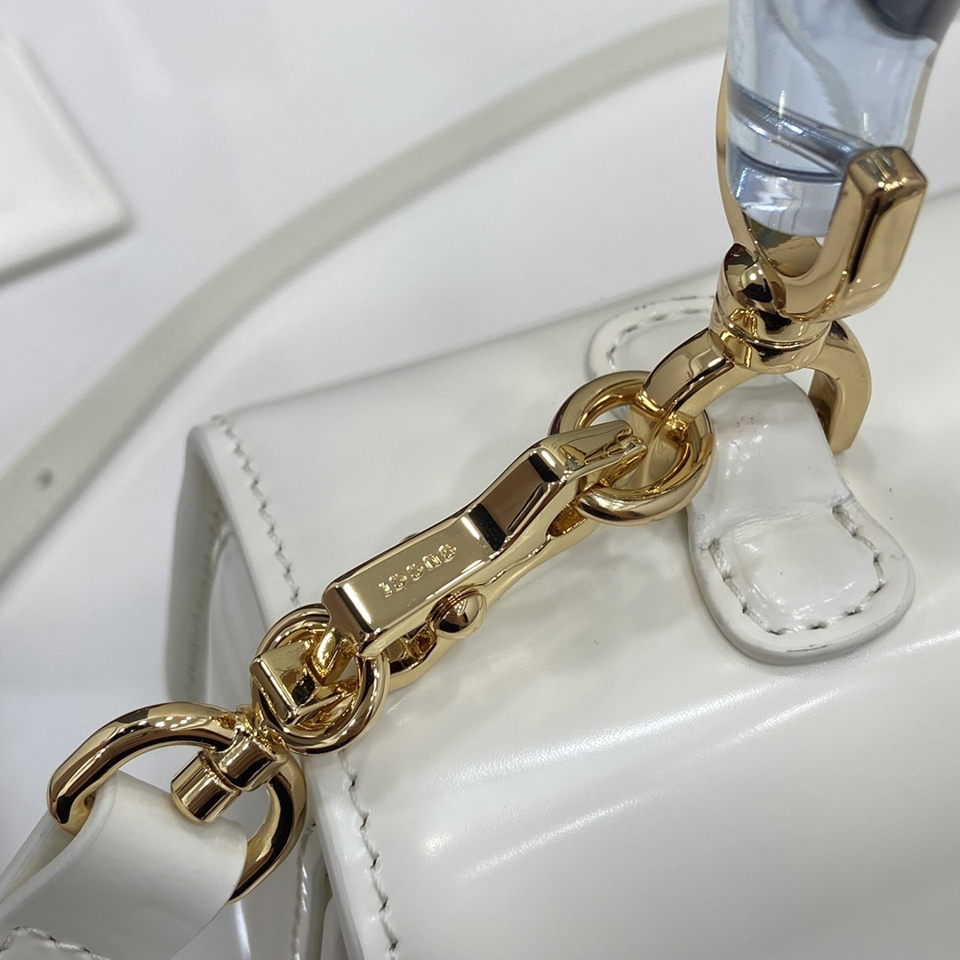 Gucci Bamboo DIva Medium Bag - PerfectKickZ