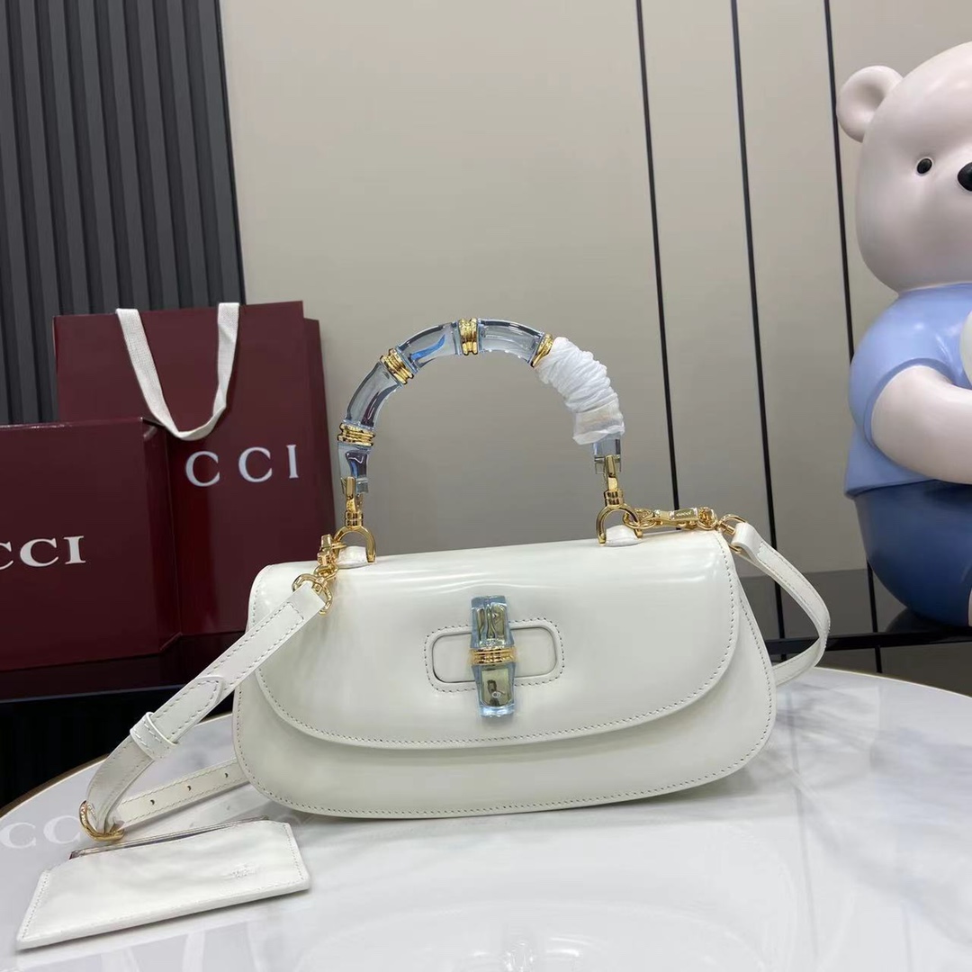 Gucci Bamboo DIva Medium Bag - PerfectKickZ