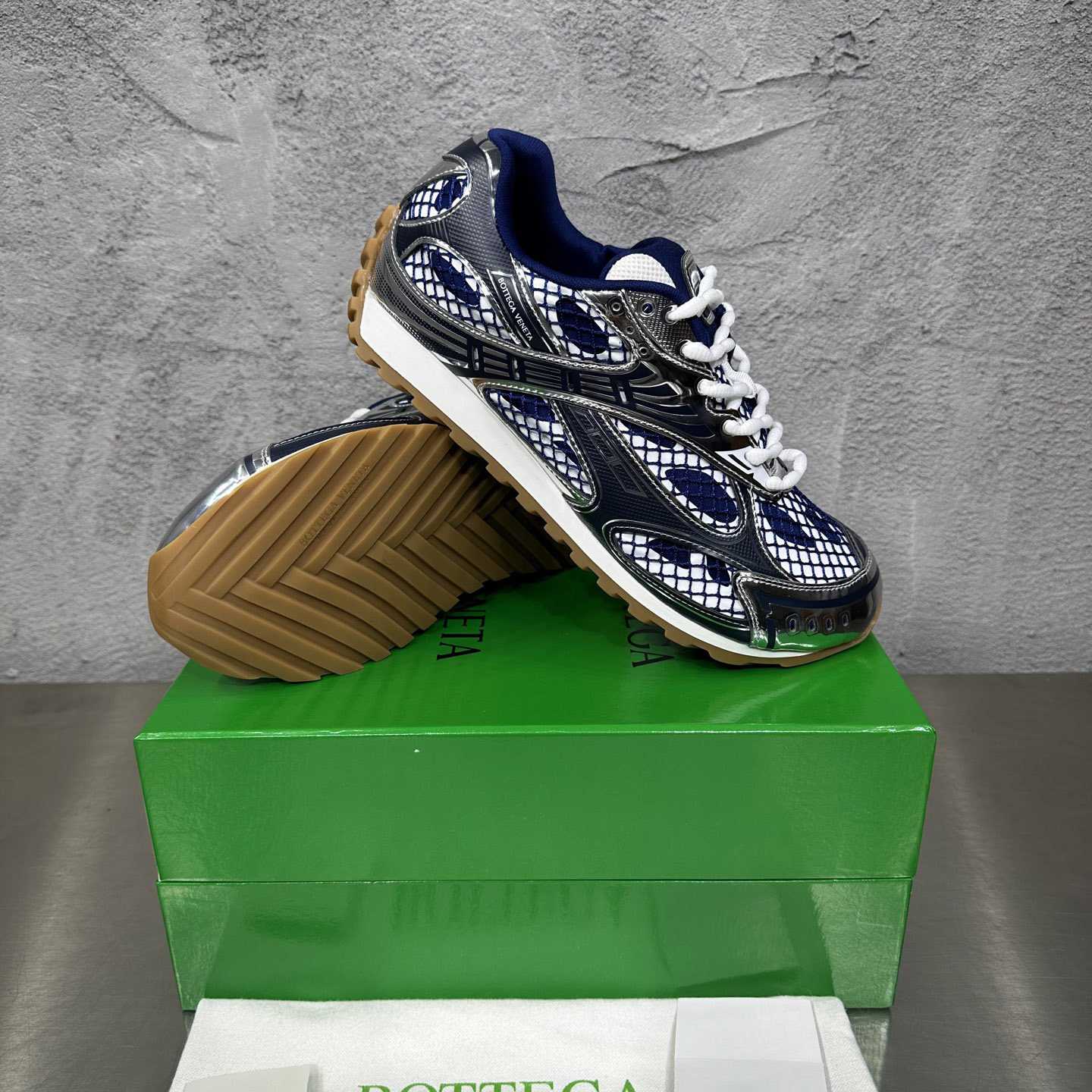 Bottega Veneta Orbit Sneaker  - 