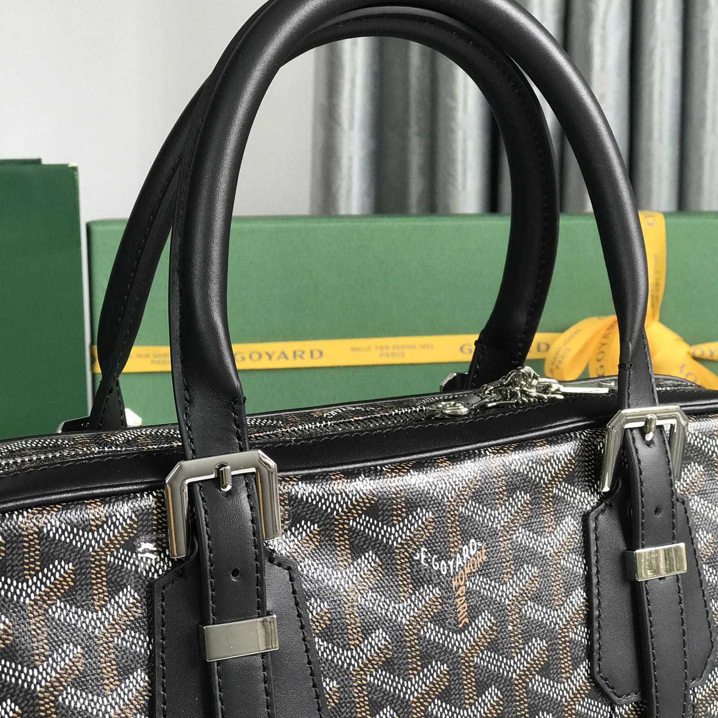 Goyard Ambassade MM Document Case  35×7×27cm - 