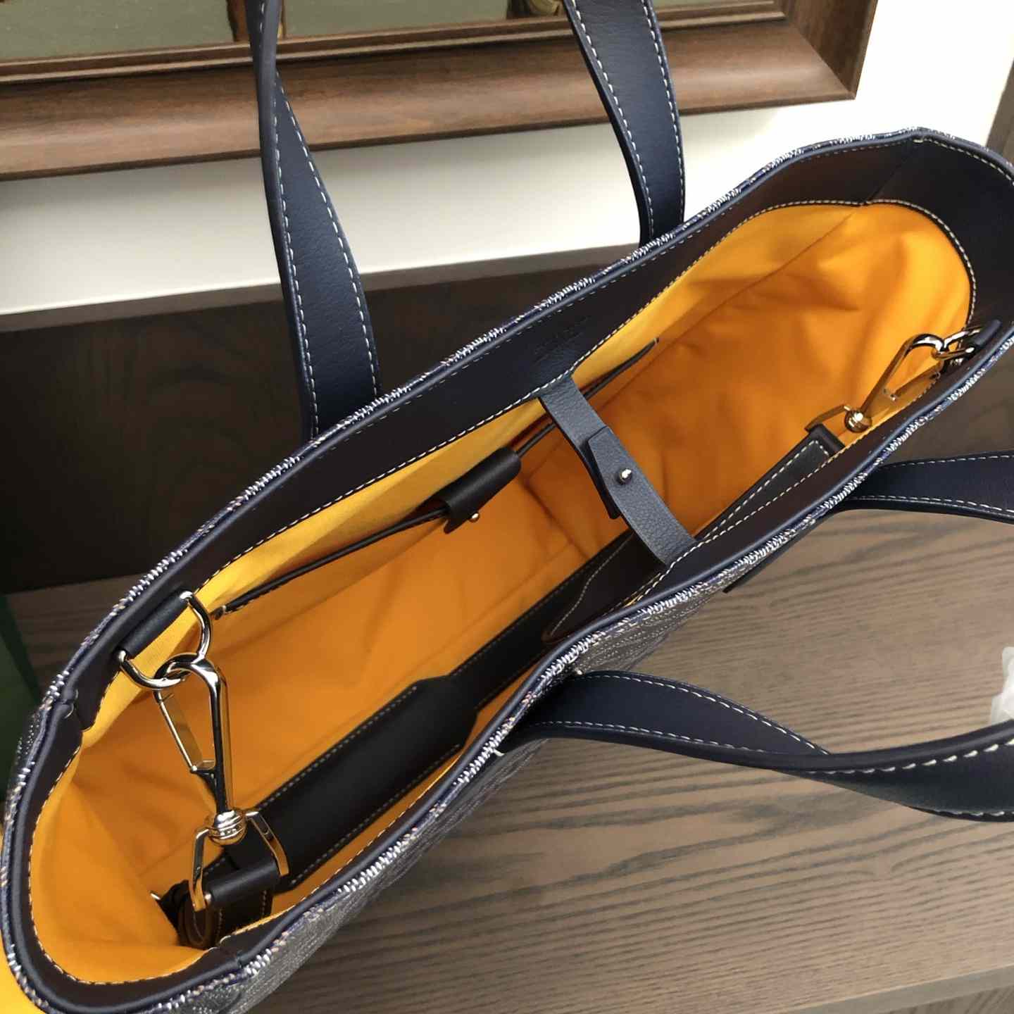 Goyard Voltaire Bag （Without a box） - 
