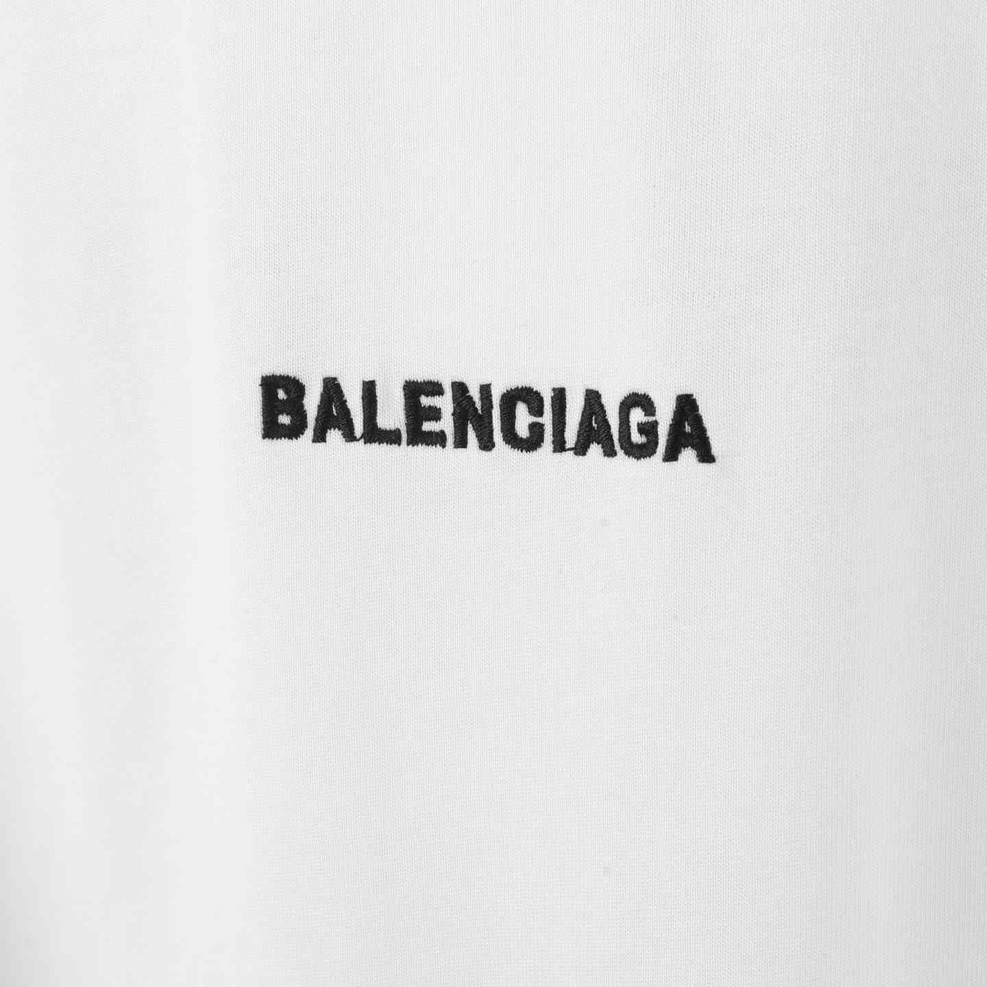 Balenciaga Logo-embroidered T-shirt - PerfectKickZ