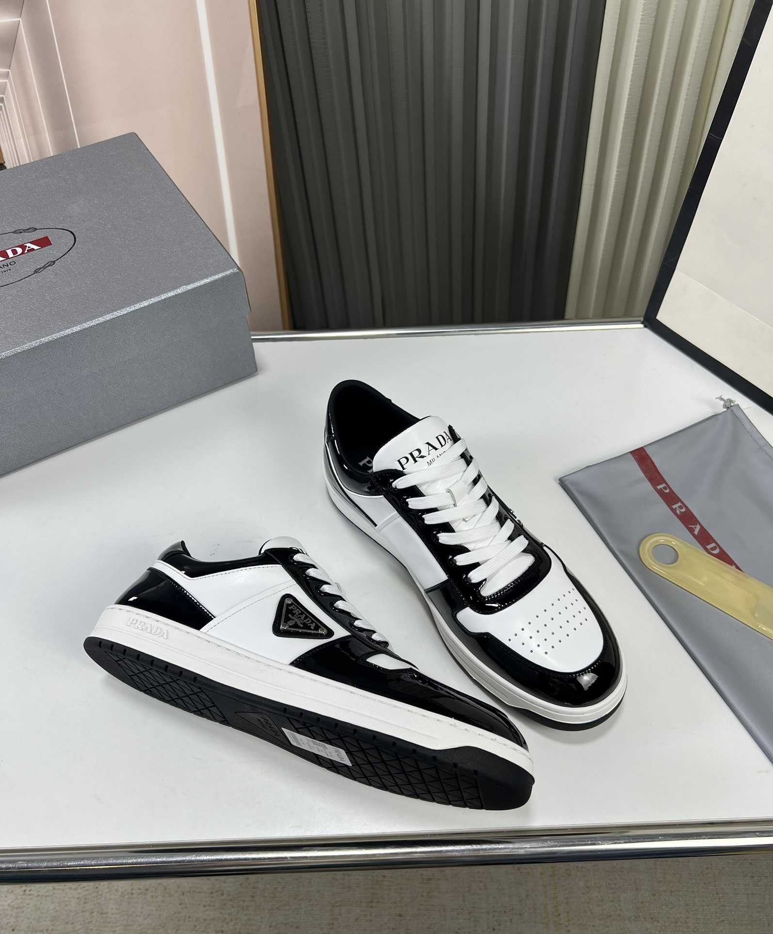 Prada Downtown triangle-logo Sneakers - PerfectKickZ