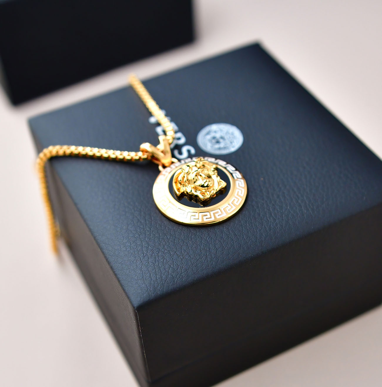 Versace Medusa Pendant Necklaces - PerfectKickZ