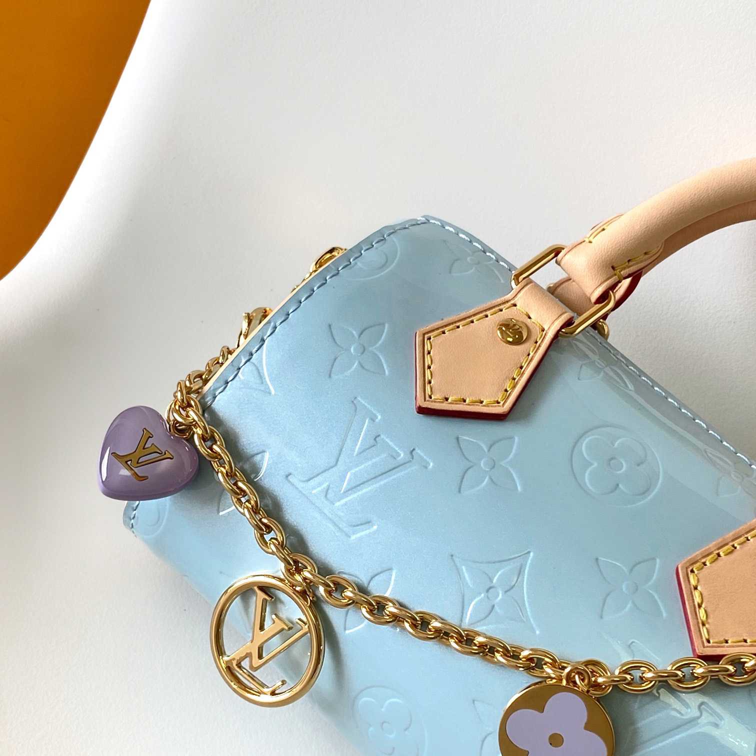 Louis Vuitton Nano Speedy Monogram Vernis Leather  16x10x7.5cm  M83000 - PerfectKickZ