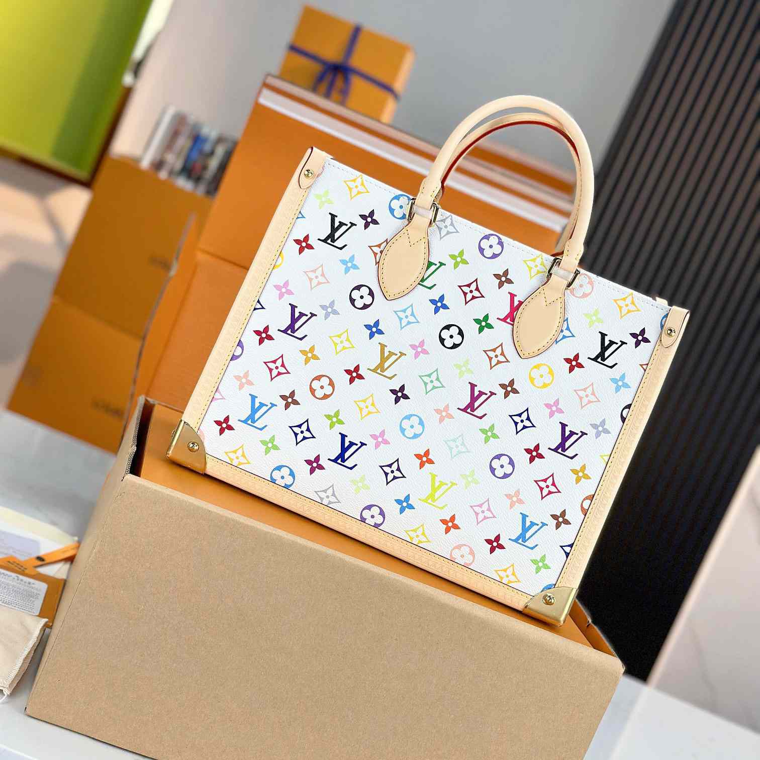 Louis Vuitton LV x TM OnTheGo MM   M13079 - PerfectKickZ