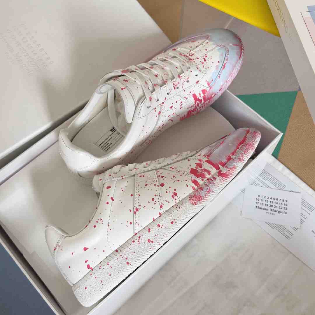 Maison Margiela Replica 'Paint Splatter - White Red' - PerfectKickZ