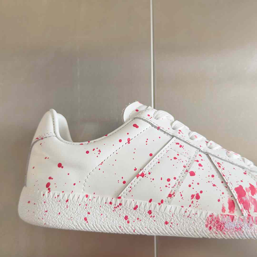 Maison Margiela Replica 'Paint Splatter - White Red' - PerfectKickZ