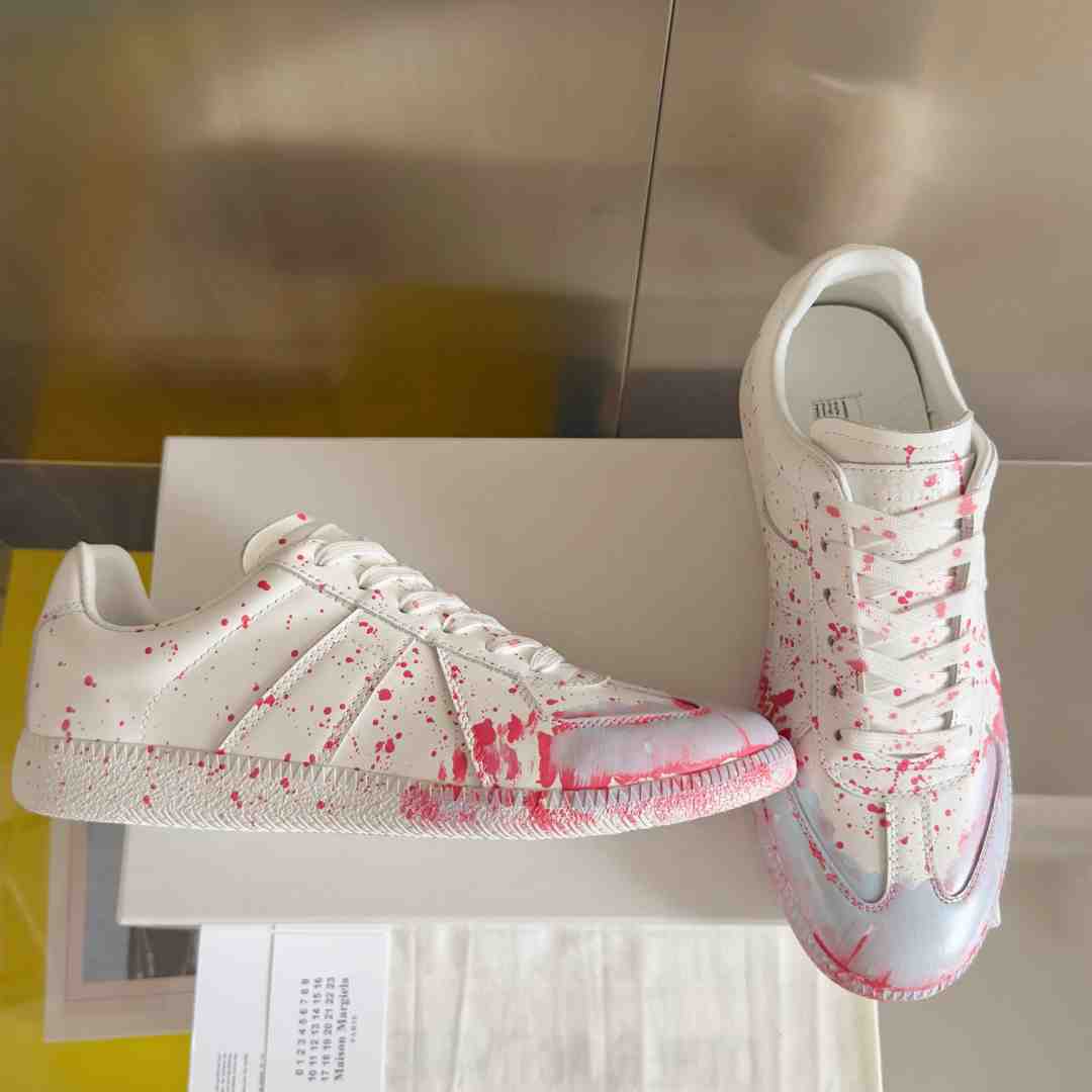 Maison Margiela Replica 'Paint Splatter - White Red' - PerfectKickZ
