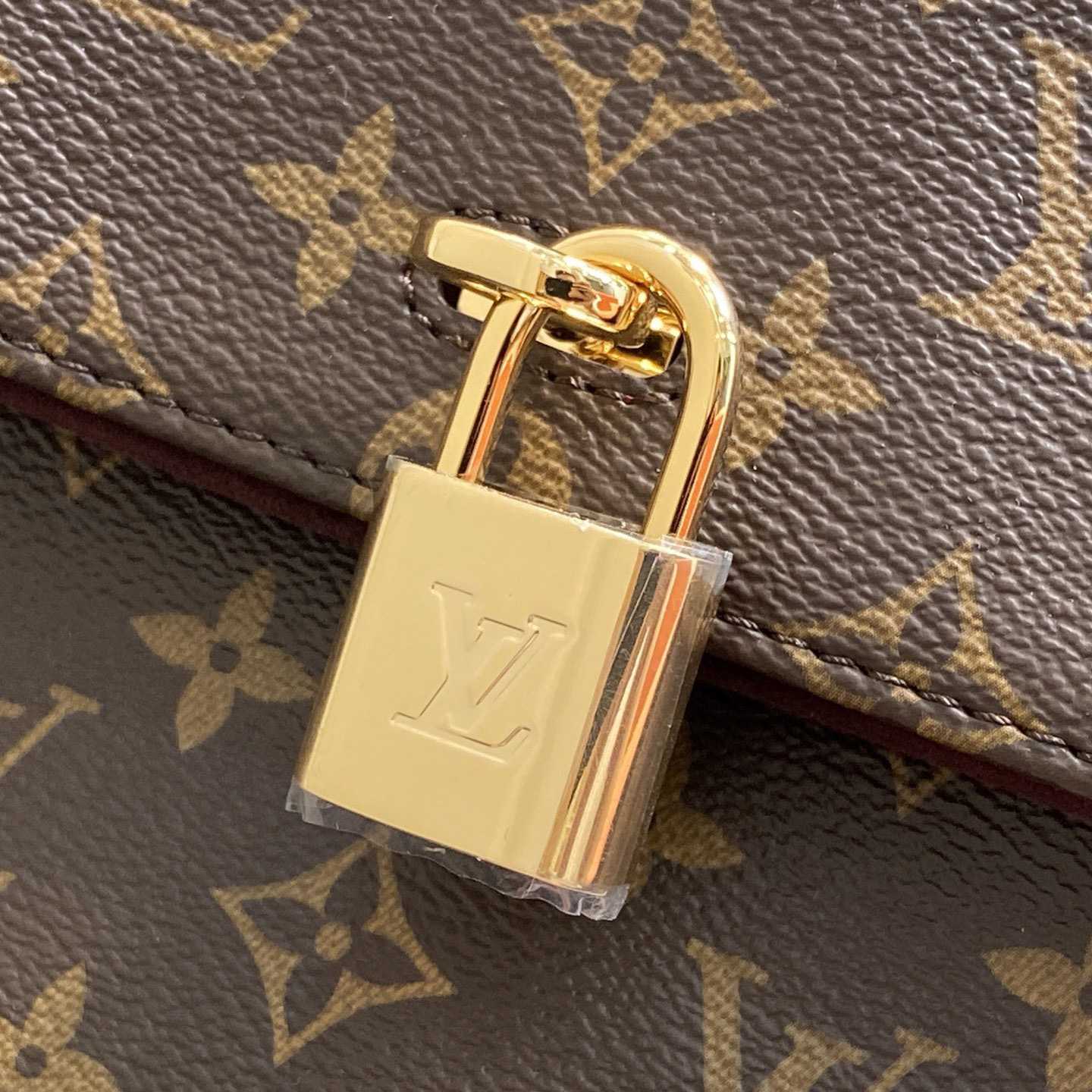 Louis Vuitton Hide Away MM   M14473 - PerfectKickZ