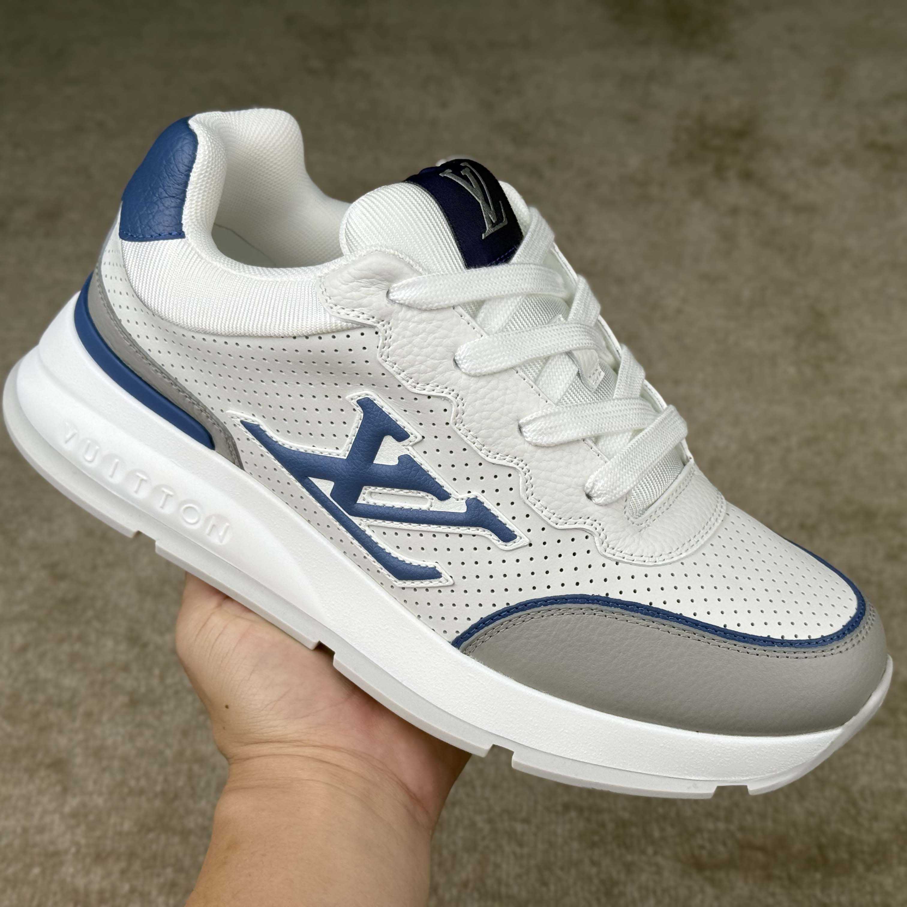 Louis Vuitton LV Classic Sneaker   1AHSV0 - PerfectKickZ