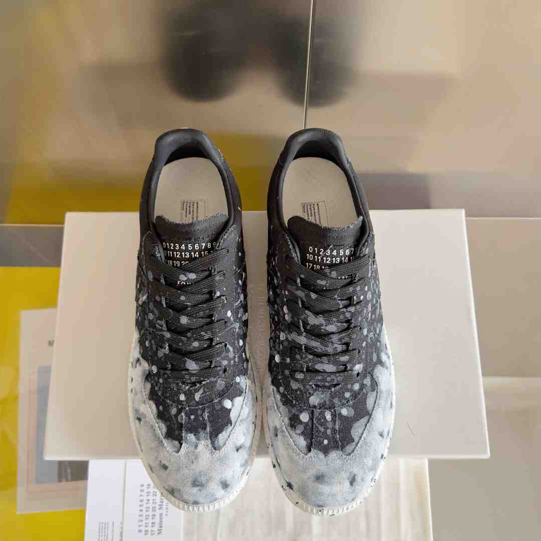 Maison Margiela Replica 'Paint Splatter - Black' - PerfectKickZ