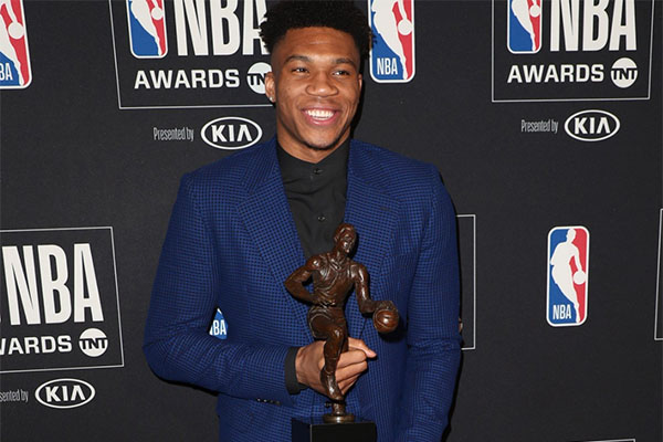 Giannis Antetokounmpo wins MVP at the 2019 NBA Award - PerfectKickZ